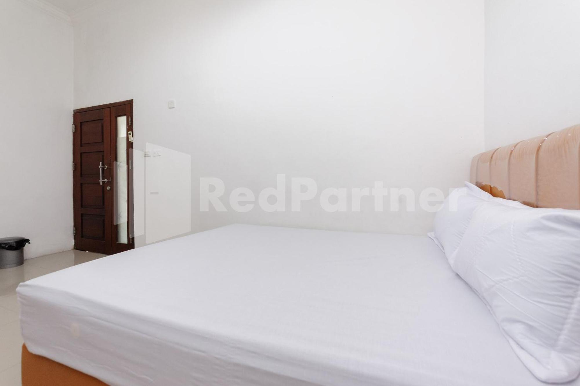 Reddoorz At Wisma Nabila Syariah Near Masjid Raya Baiturrahman 반다 아세흐 외부 사진