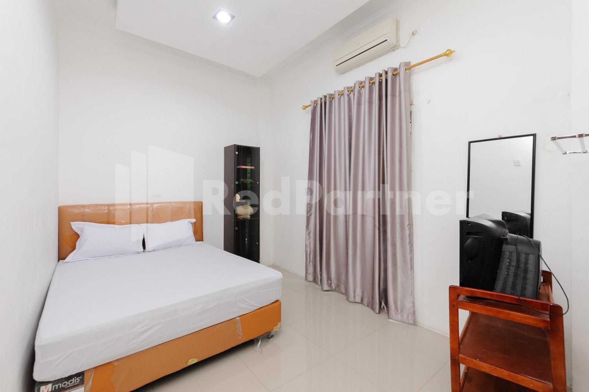 Reddoorz At Wisma Nabila Syariah Near Masjid Raya Baiturrahman 반다 아세흐 외부 사진